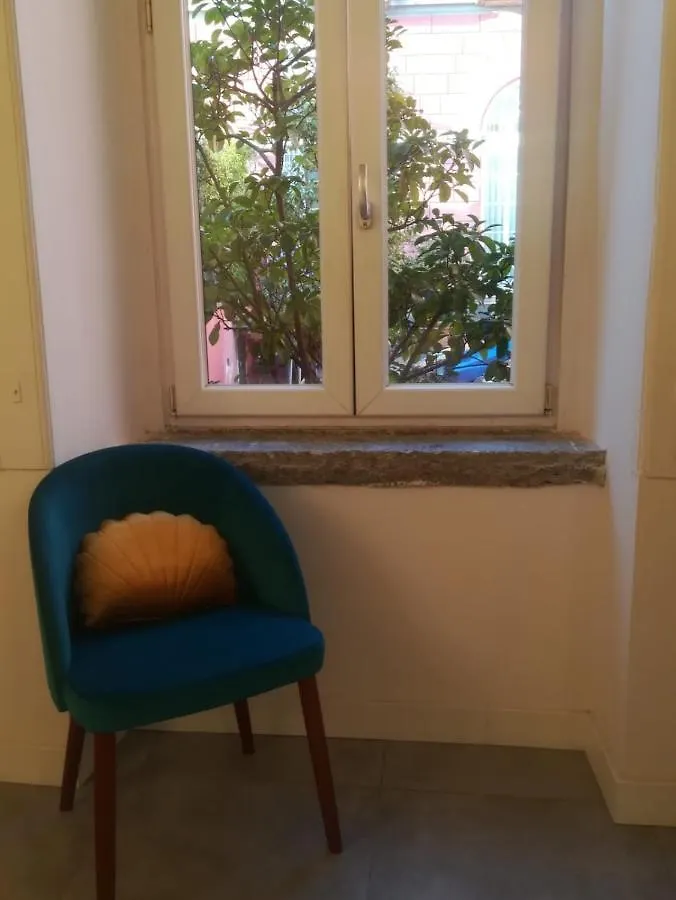 B-Montedidio Hotel Naples Italy