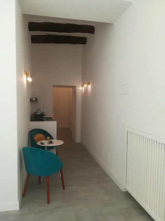 B-Montedidio Hotel Naples